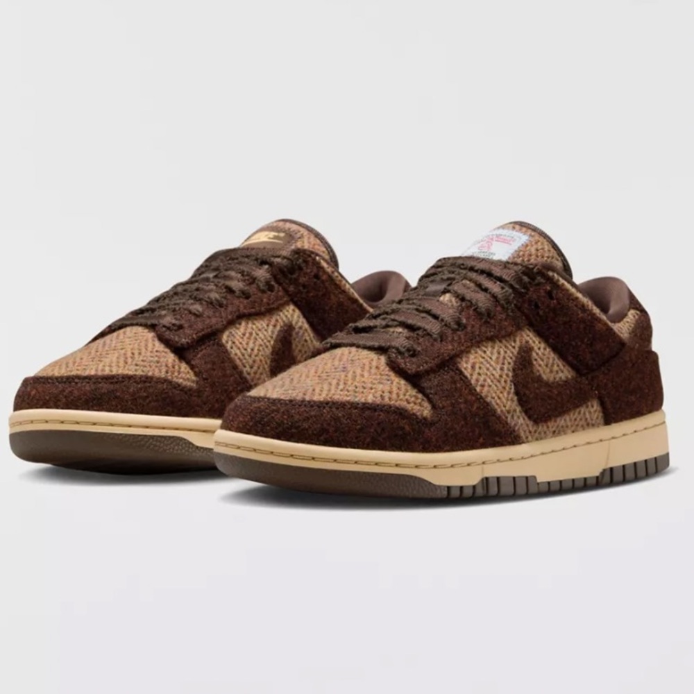 NIB Nike Women's Dunk Low x Harris Tweed® Sesame & Violet Mist- W9